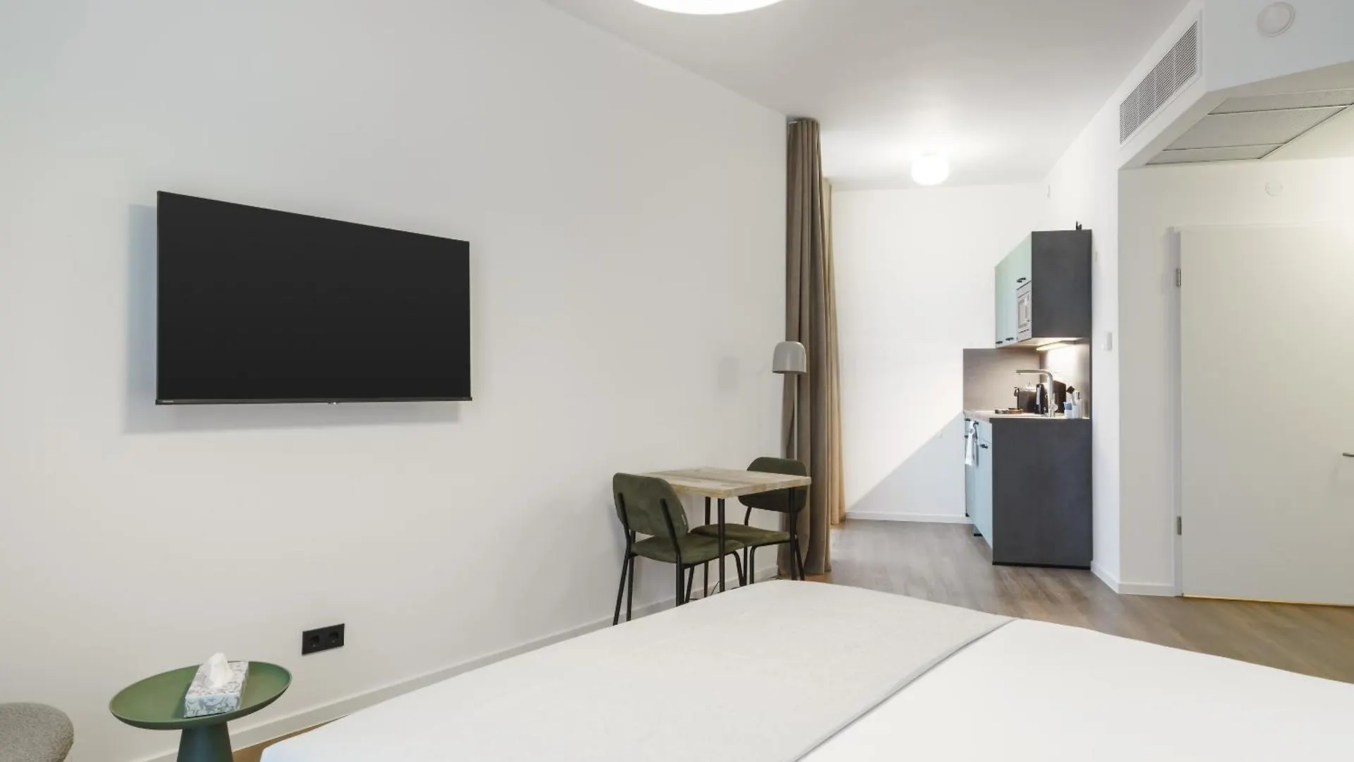 Limehome Berlin Sybelstr
