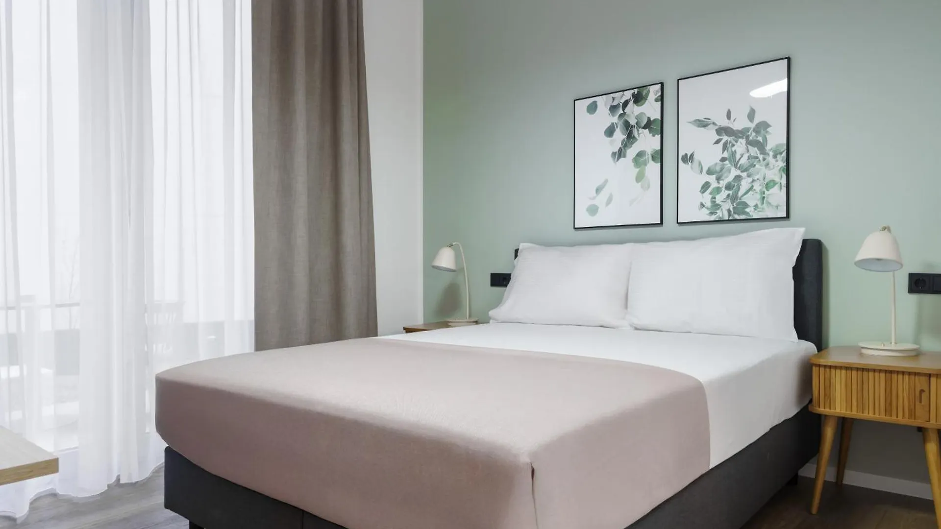 Limehome Berlin Sybelstr
