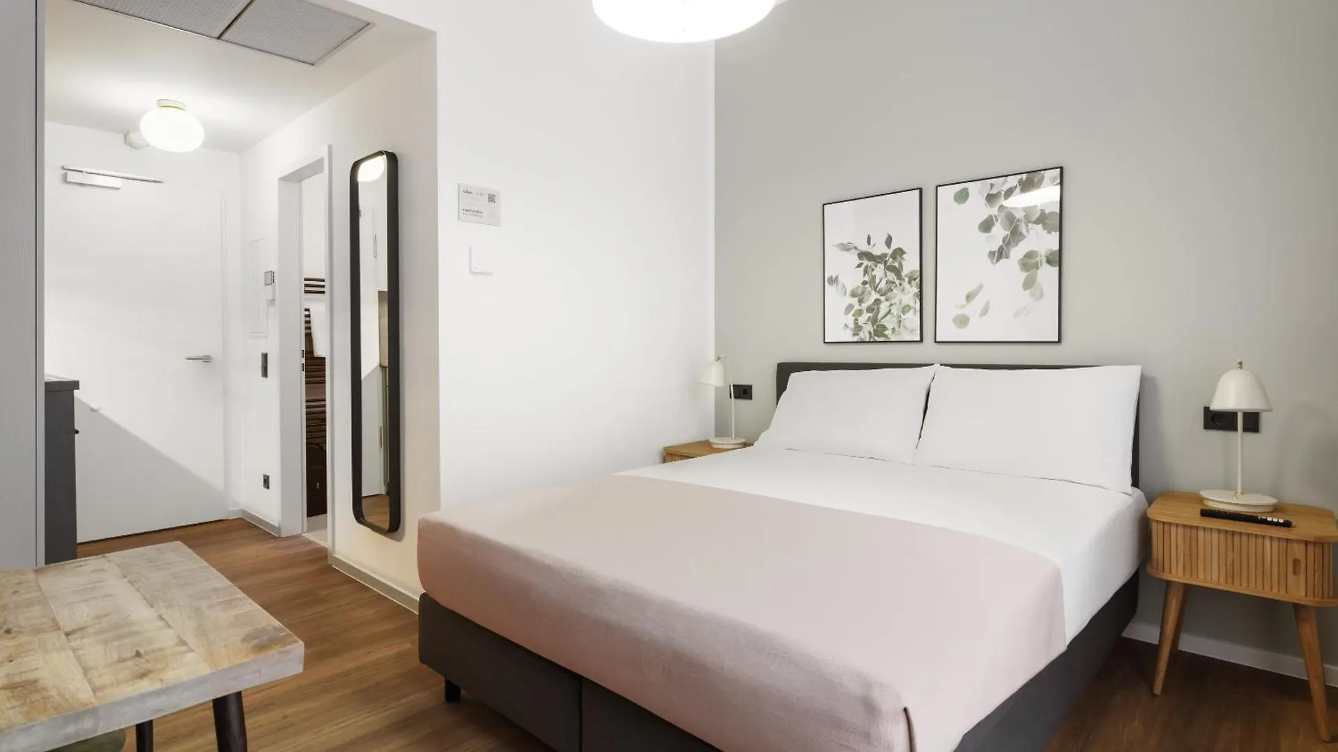 Lägenhet Limehome Berlin Sybelstr